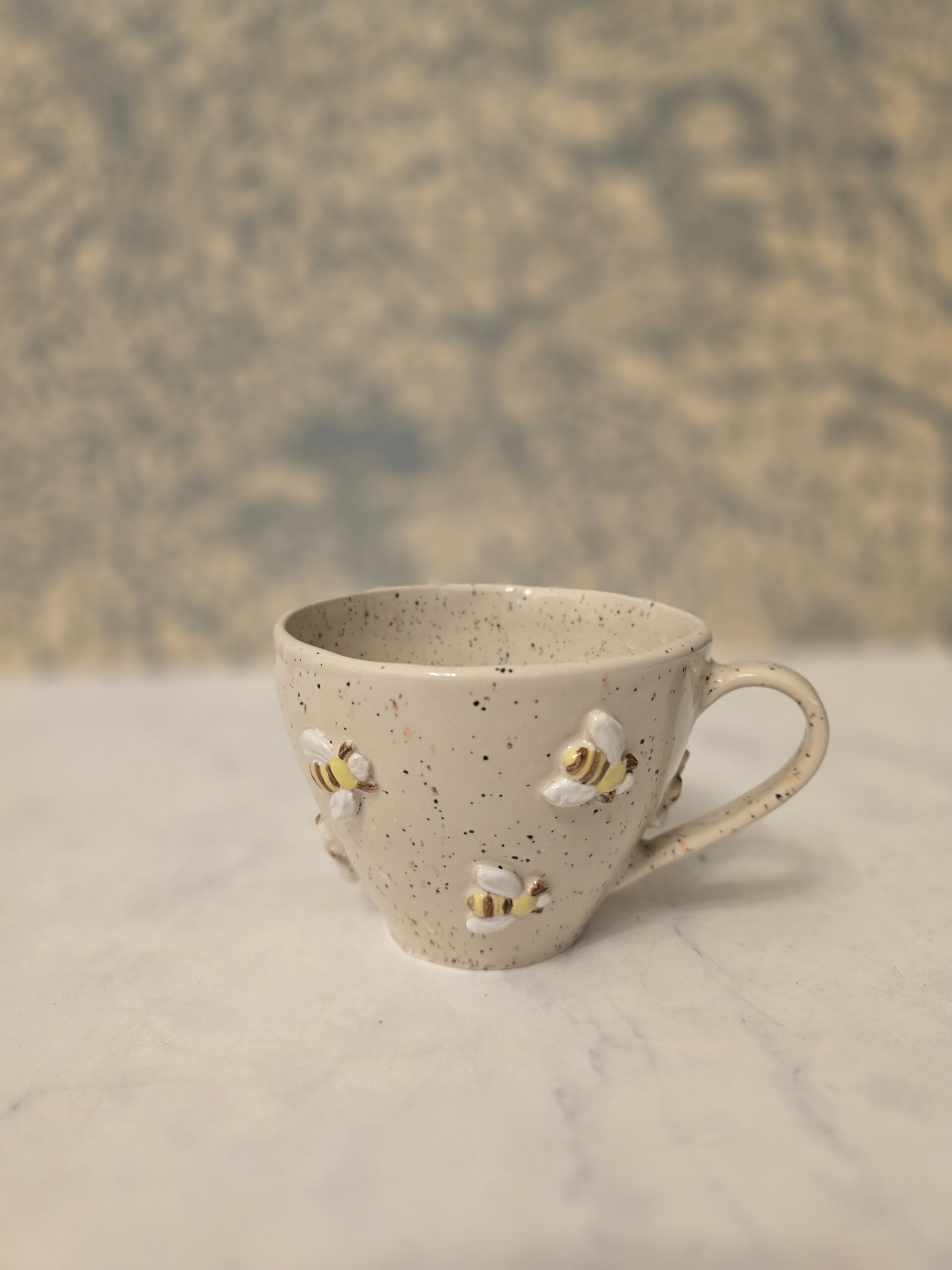 Let it Bee model K16