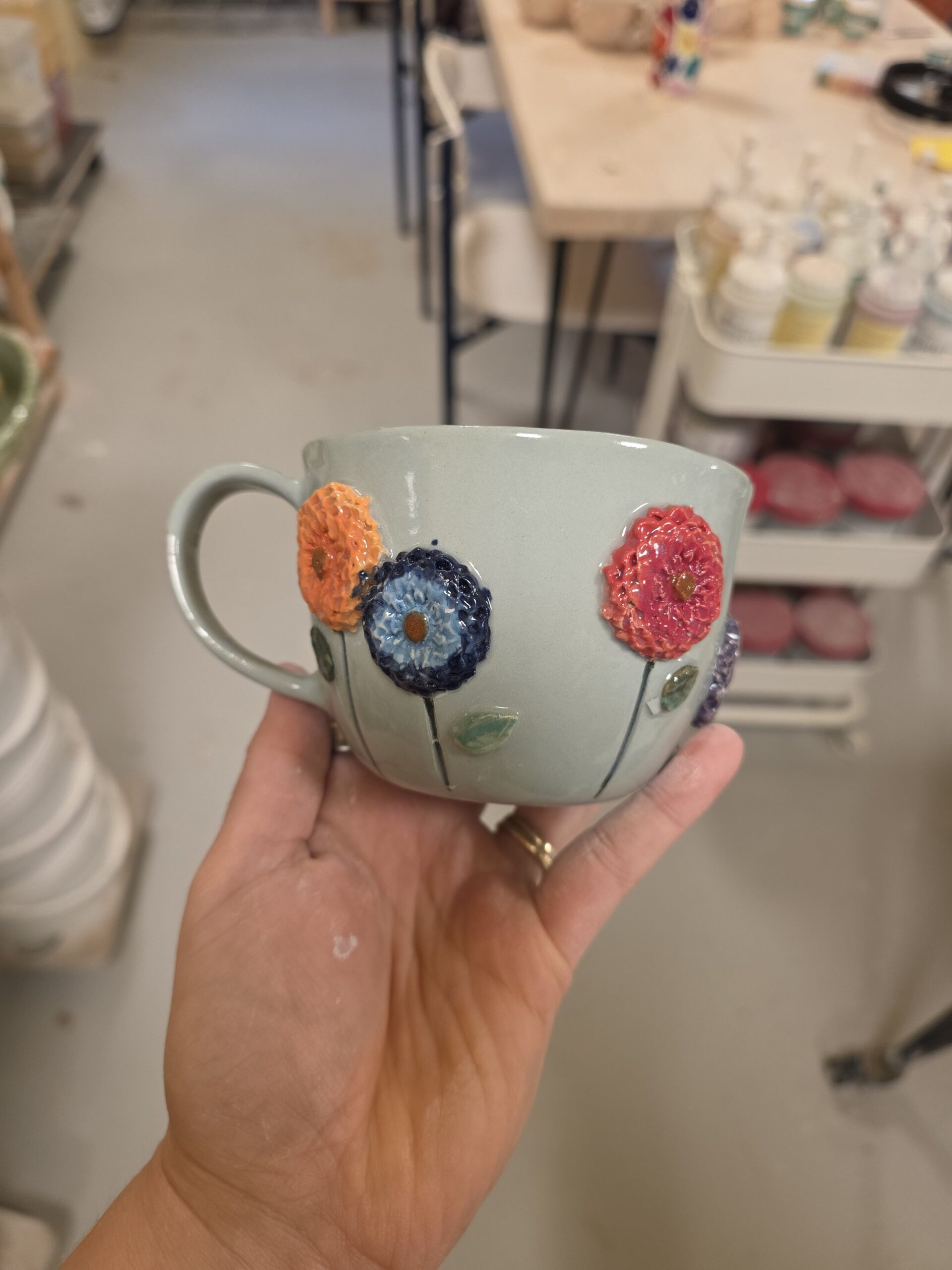 blå dahlia kop med flig i toppen - Billede 2